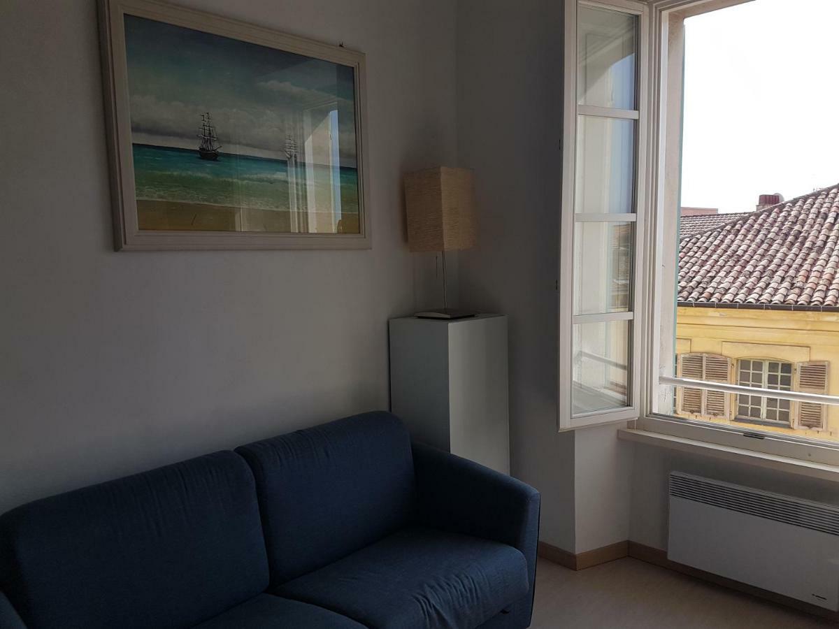 Le Palmaro Apartment Menton Luaran gambar