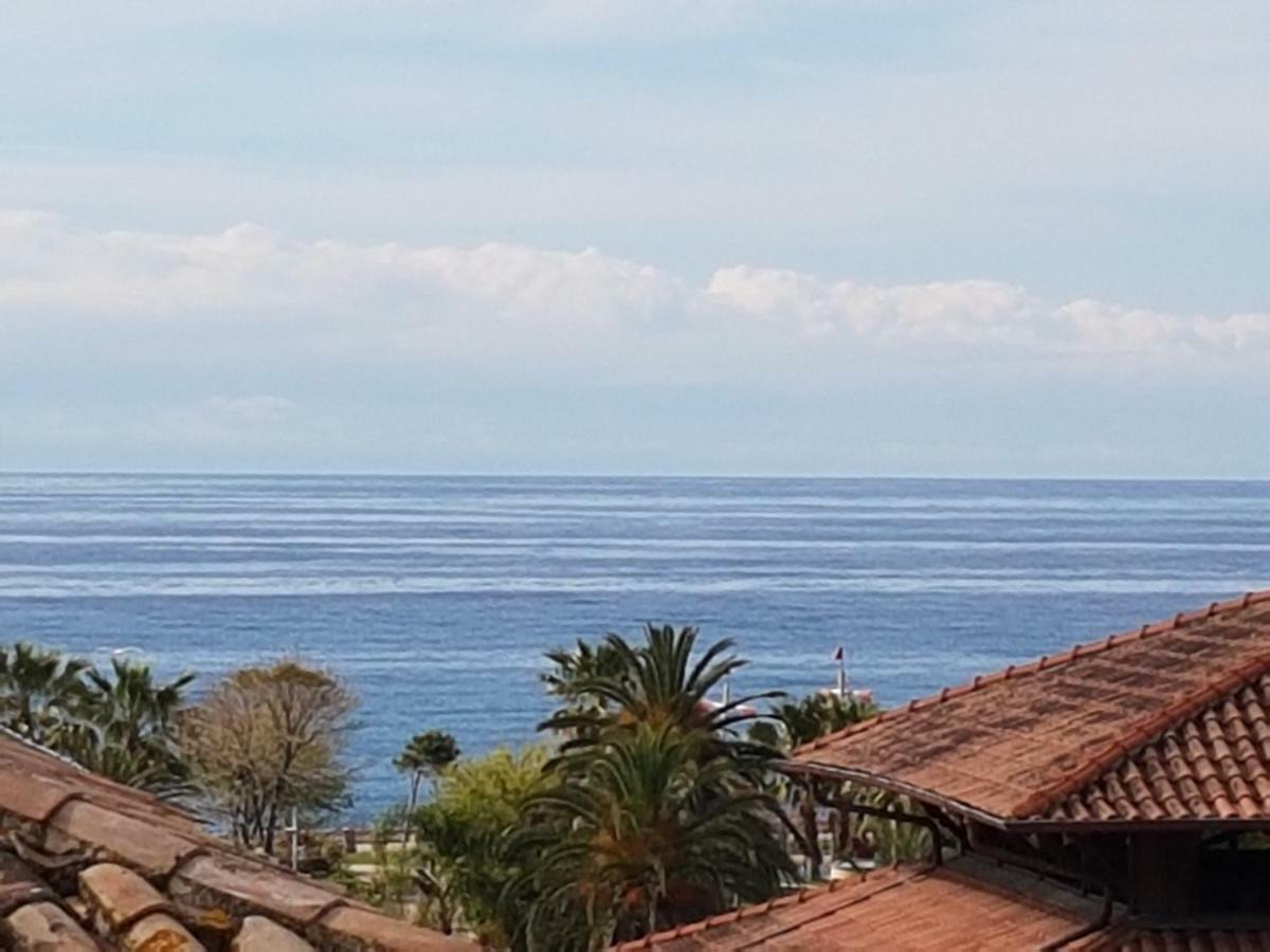 Le Palmaro Apartment Menton Luaran gambar