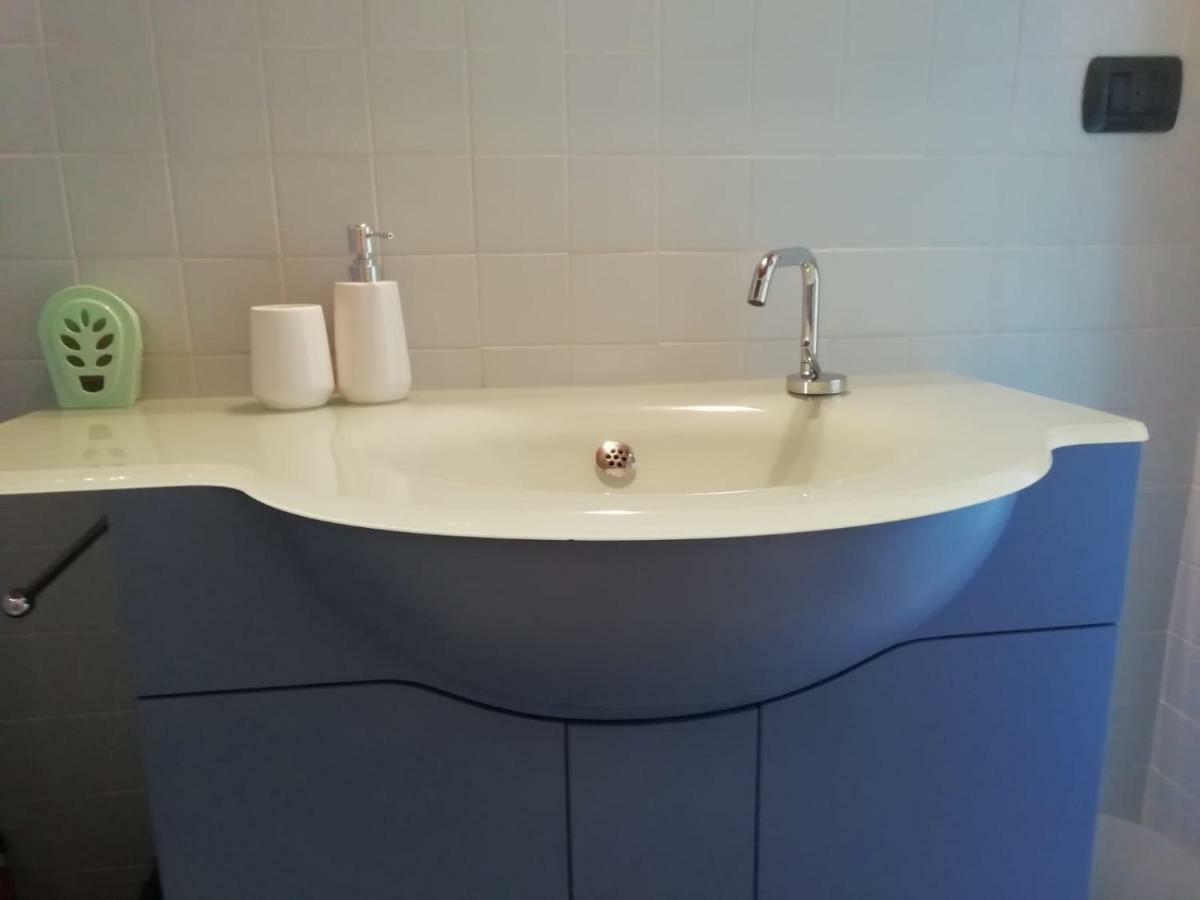 Le Palmaro Apartment Menton Luaran gambar